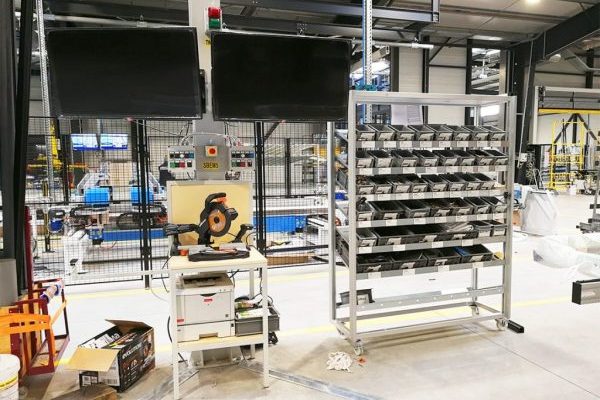 Kitting et approvisionnement bord de ligne