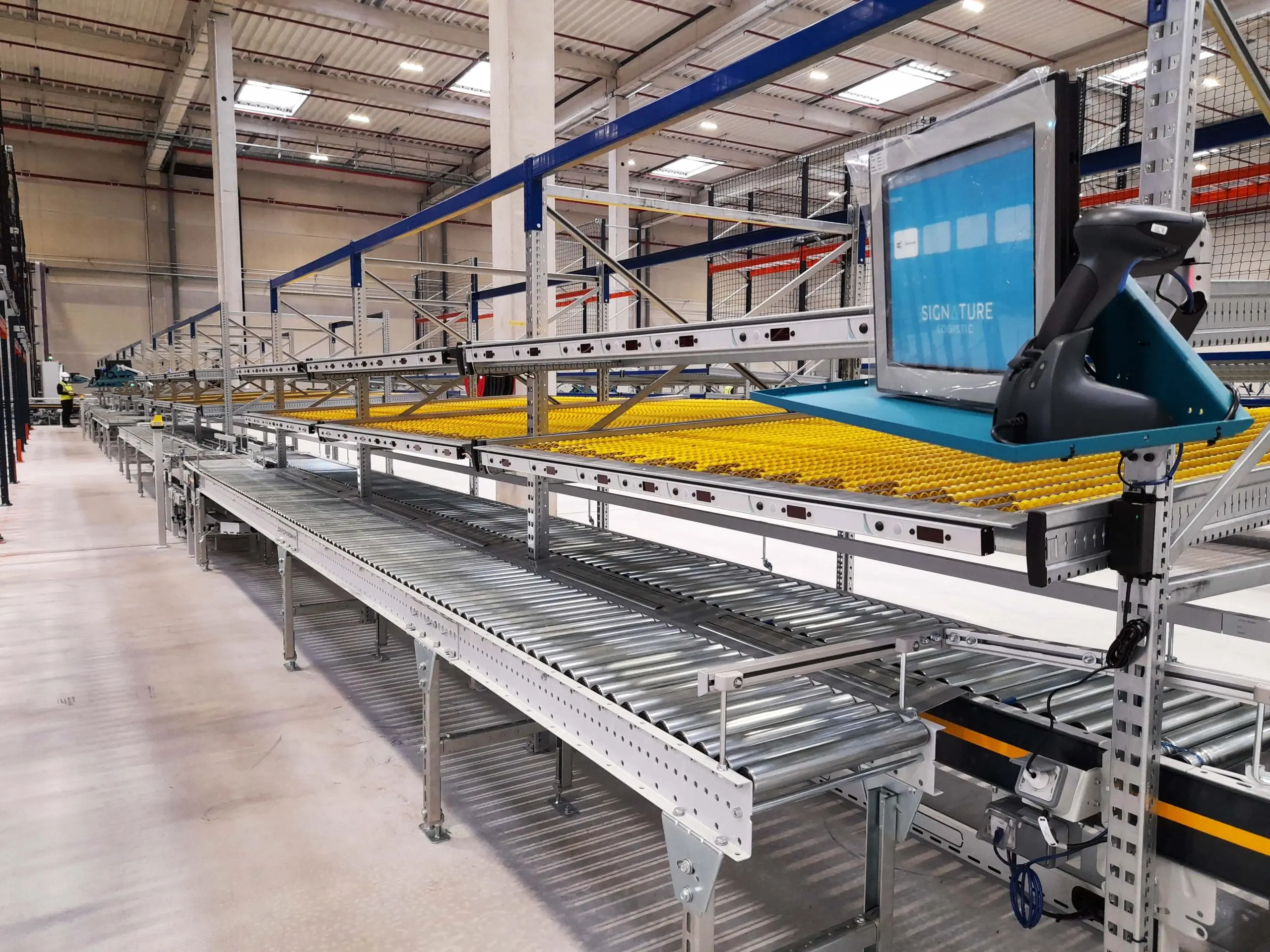 Installation sur site, équipement de mise en stock et logiciel de pilotage