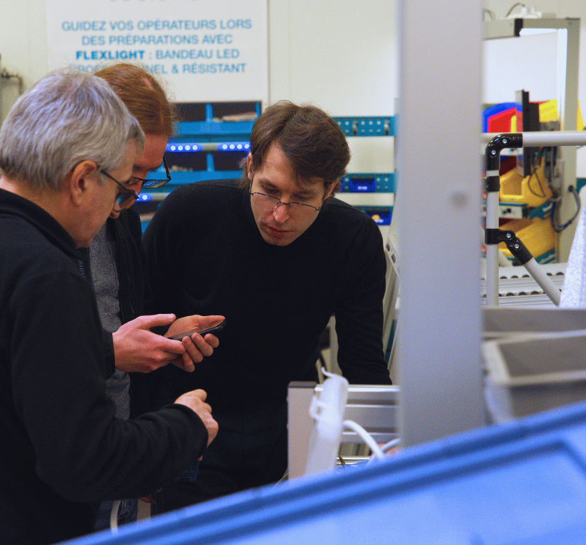 Notre équipe : Thierry et les dev de Paris à l'atelier